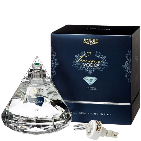 Vodka Precious Emerald 0.7l 0