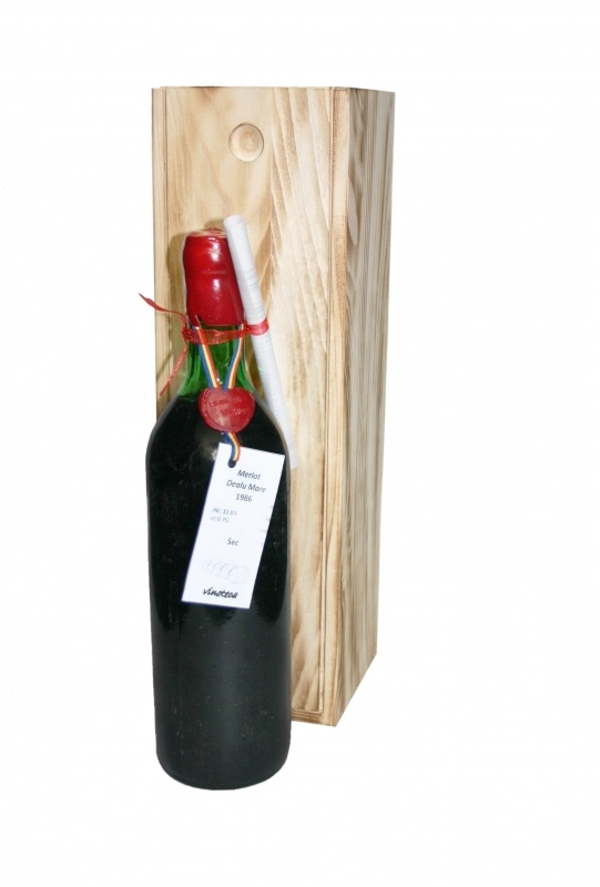Vin Rosu Dealu Mare Merlot An 1986 0.75l 0