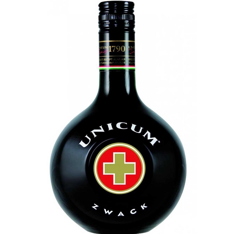 Zwack Unicum Liqueur 0.7l